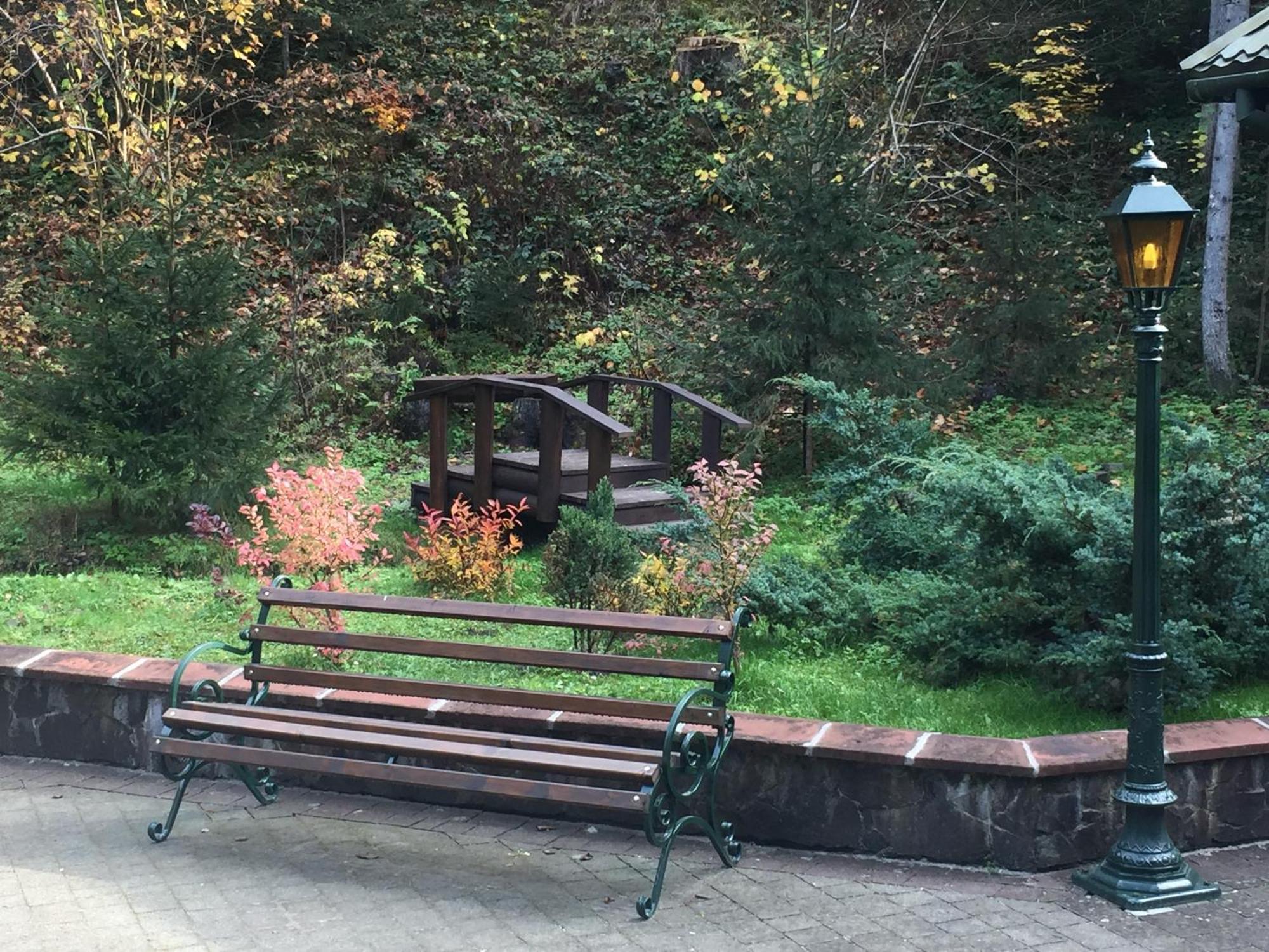 סלאבסקה Лісовий Маєток מראה חיצוני תמונה